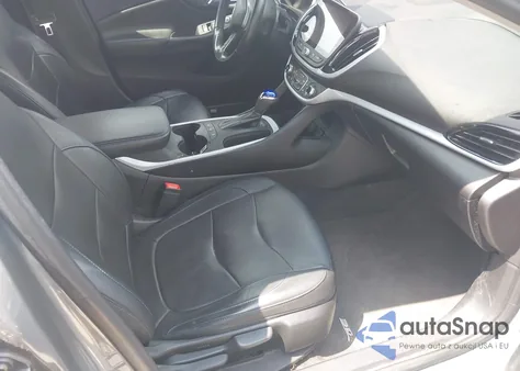 2018 Chevrolet Volt Lt from USA, damaged, VIN 1G1RC6S57JU145596